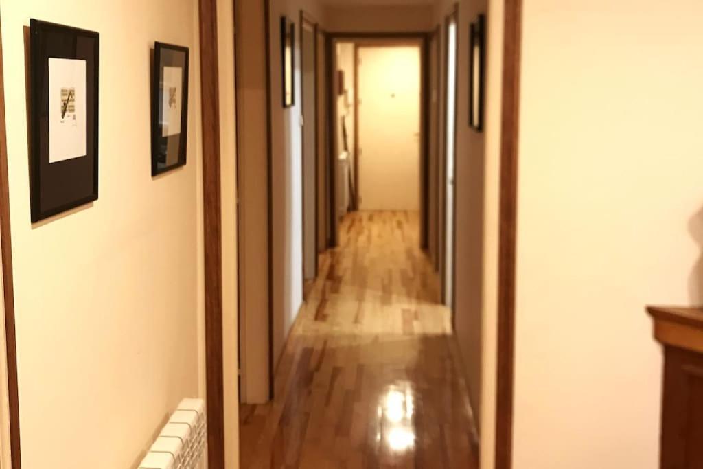 Maison Biscuit. Apartament A La Placa De La Vila Camprodon Zewnętrze zdjęcie